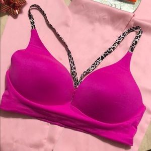 NWOT VICTORIA’S SECRET BRALETTE